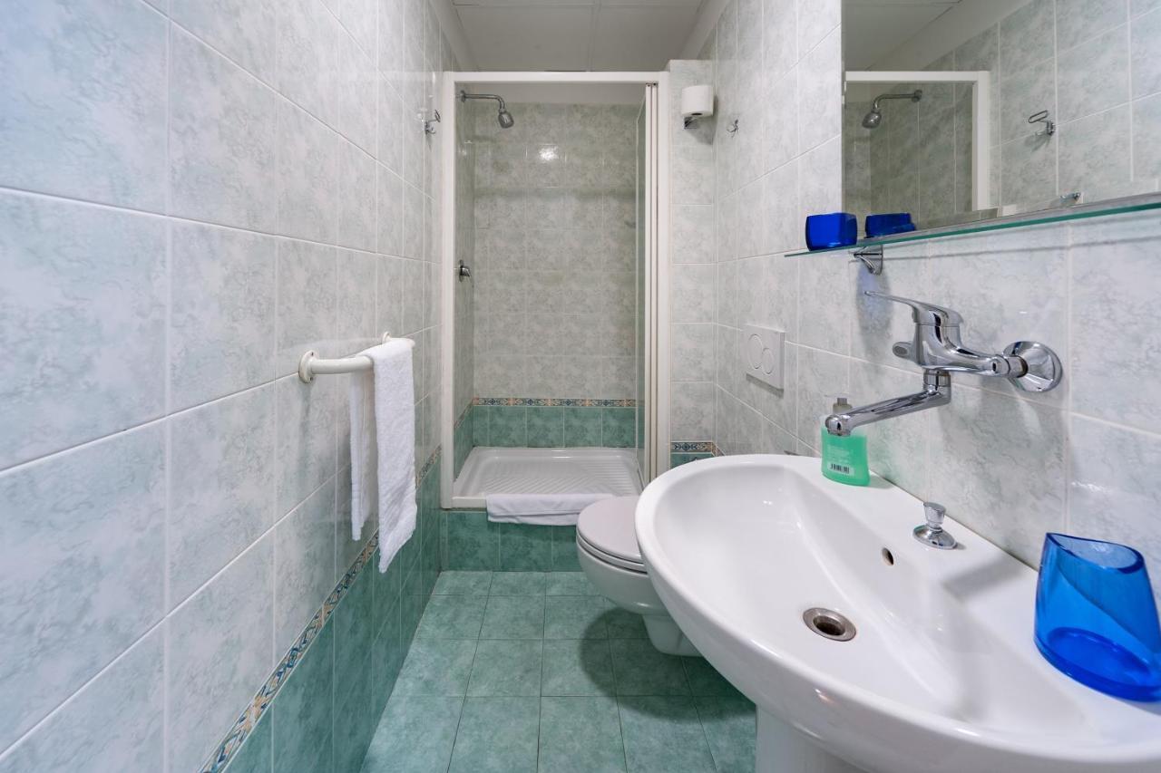 Monticello Apartment Via Cavour Рим Экстерьер фото