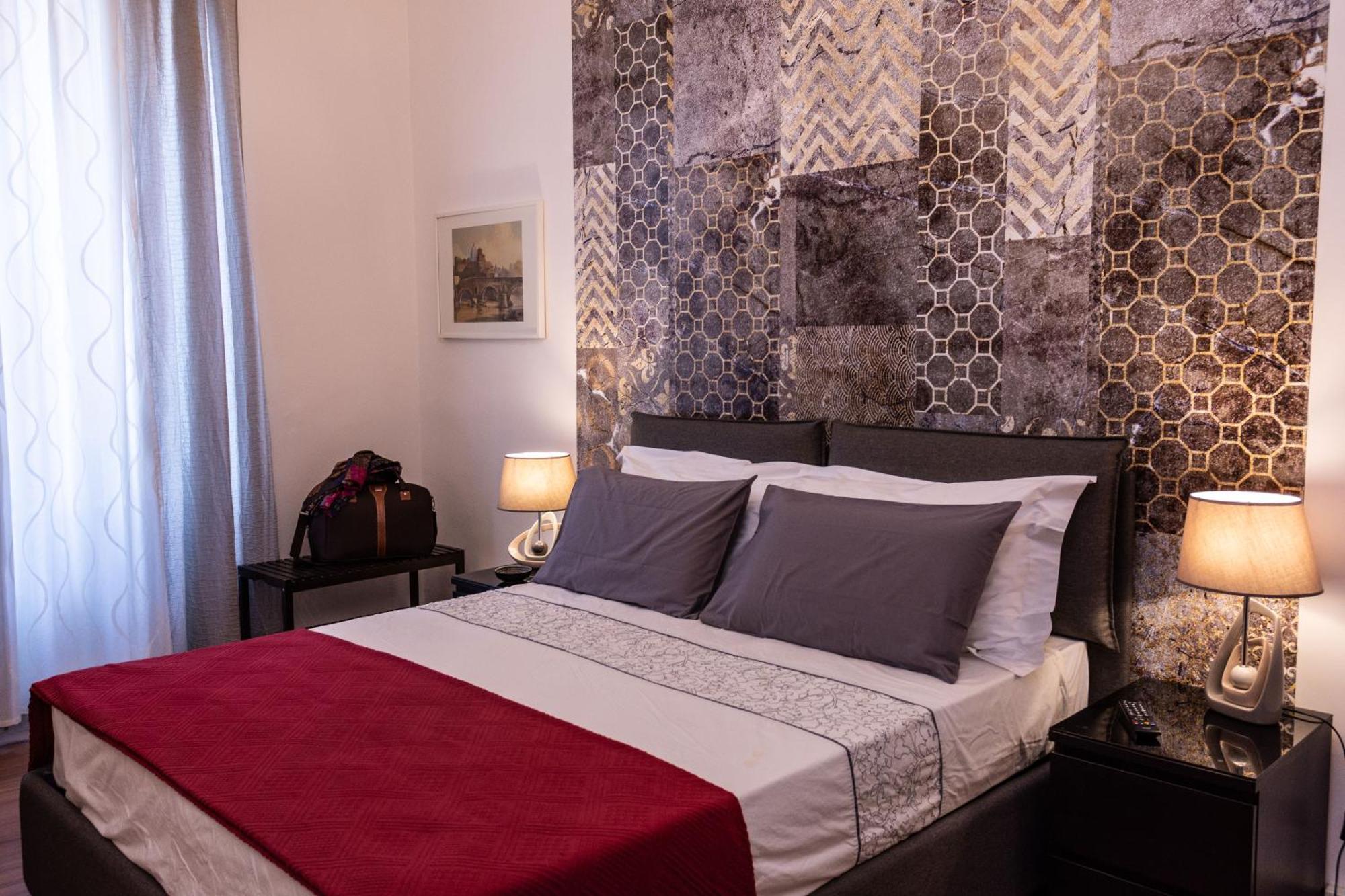 Monticello Apartment Via Cavour Рим Номер фото